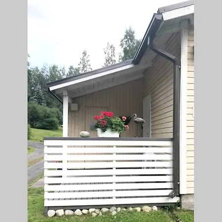 Apartamento Kolin Pikkukolo - Saunallinen Studiohuoneisto Kolinkylä