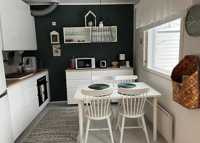 شقة Kolin Pikkukolo - Saunallinen Studiohuoneisto Kolinkylä